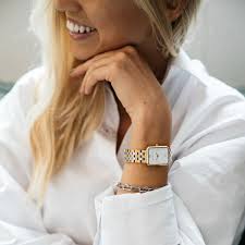 I get to learn and know more things about jesus and the disciples. Grace Gold Bicolor Steel Uhren Kapten Son