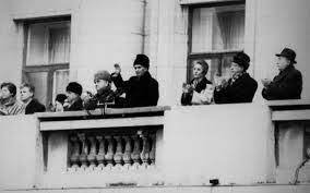 Ultimul discurs al lui ceauşescu din 21 decembrie 1989. Video Ultimul Discurs Al Lui CeauÈescu Pe 21 Decembrie 1989