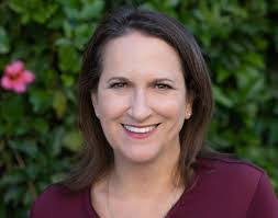 Heidi Raines's Instagram, Twitter & Facebook