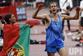 Three athletes scaled 2.37m setting up an intense battle for the coveted olympic gold medal with barshim, gianmarco tamberi of italy, and belarusian maksim nedasekau, all clearing the height. Luipjujvucpcim