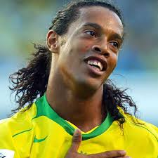 Página oficial do jogador ronaldinho gaúcho. Ronaldinho Promiflash De