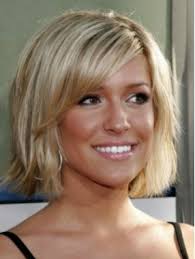 Der klassische bob frisuren haircut and style klassische bob frisuren kurzer klassischer kinnlanger bob frisur pinterest klassische bob frisuren ohne pony kurzer klassischer. Bob Perucken Kurze Bob Perucken 2018 Bob Perucken Gunstig Bei Damenperuecke Com Cate 309