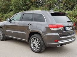 It's larger than the existing version you're familiar with and. Jeep Grand Cherokee 2019 Im Test Der Klassen Grunder Ist Reif Nicht Alt
