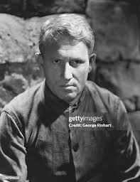 22 The Seventh Cross Movie Stock Photos, High-Res Pictures, and Images