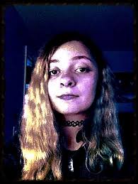 Unconventional Fashion and Hairstyle Sparks Reactions