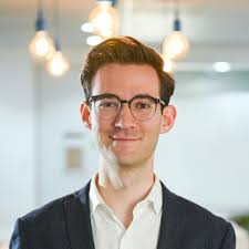 Hello! I'm a mid-20s male grad student at Georgetown, working part time in  policy, looking for a roommate androom in a shared apartment in DC. My  budget is **$1300–$1650/month**, and I'm hoping