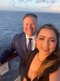 Laura Hernandez and Benjamin Owen's Wedding Website