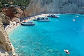 Aşa arată zeci de plaje din europa, care nu pălesc în faţa destinaţiilor de lux.turiştii care. 8 Cele Mai Frumoase Plaje Din Europa Realitatea Travel