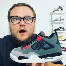 FREE JORDAN 4 INFRARED GIVEAWAY!!! 1. Like this post 2. Comment your size  3. Follow @dannymoore2369 if your not already 4. Subscribe to Danny Moore 