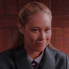 Paris Geller icons. 𓄼Please like or reblog if you use it. 𓄼Credits to  @ibloodyicons. Resquested by: @lorelaisrobbins ♡