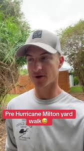 Fingers crossed this pine lives to tell rhe stories of Milton😰 #Milton  #annamariaisland #hurricanemilton #bradenton #hurricaneseason  #cat4hurricane #cat5hurricane #floridahurricane #hurricaneprep ...