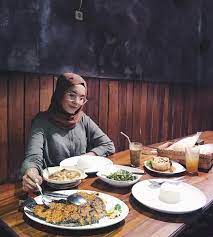 Beberapa menu makan malam ini bisa dimasak hanya dengan 20 menit. 30 Restoran Keluarga Enak Mewah Unik Di Jogja