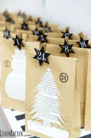 Transformer des pinces à linge (une idée pas chère et rigolote). Noel Plus De 20 Idees De Calendriers De L Avent A Faire Soi Meme Calendrier De L Avent Idees De Calendrier Calendrier De L Avant Noel