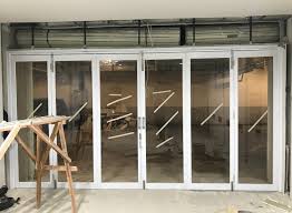 Kami merupakan pabrikasi kusen aluminium yang memfokuskan pada pembuatan kusen pintu aluminium kusen jendela aluminium kaca, partisi kaca aluminium berbagai ukuran & model. Pintu Lipat Aluminium Pt Abadi Jaya Aluminium
