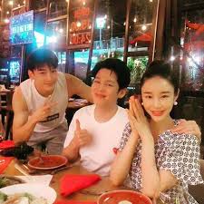Bigflo Ron And His Wife With Jjcc Prince Mak Kpop Idol Celebrities Prince