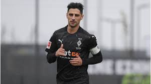 Hier findet ihr news, videos, bildergalerien, tickets und vieles mehr zu den fohlen. Borussia Monchengladbachs Stindl Verlangert Anfuhrer Und Kopf Unserer Mannschaft Transfermarkt