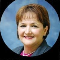 Sarah Forsythe's Instagram, Twitter & Facebook