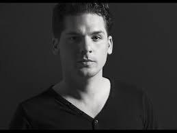 Carlos Russo (Official)