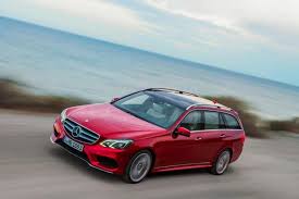 The New Mercedes Benz E Class E 250 Estate Combined Fuel Consumption 5 8l 100km Co2 Emission 135g Km Nowa Klasa E Zachwy Mercedes Benz Auto Innowacja
