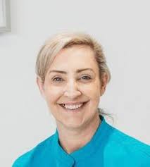 Professionals in Saltney, CHE, Gb