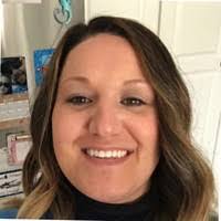 Shannon Sturm's Instagram, Twitter & Facebook