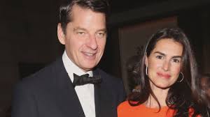 Bernie madoff's devastating ponzi scheme claimed another life wednesday with the death of his younger son, andrew — who last year blamed his cancer relapse. Bernie Madoff Ponzi Scheme Victim Kills Himself By Leaping From Building Youtube
