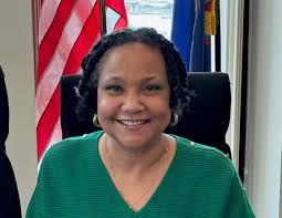 Ask5: Becoming a Certified Minority and Women's Business in NYS with Leslie  Becraft, '12