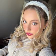 Erin Riddle (@erinriddle5)