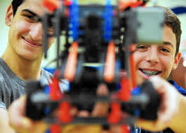 Northbrook junior high hosts robotics event