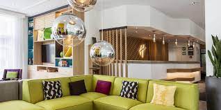 The trade fair grounds in dusseldorf and cologne are within easy driving distance. Neuss Hotels Near Dusseldorf Holiday Inn Dusseldorf Neuss