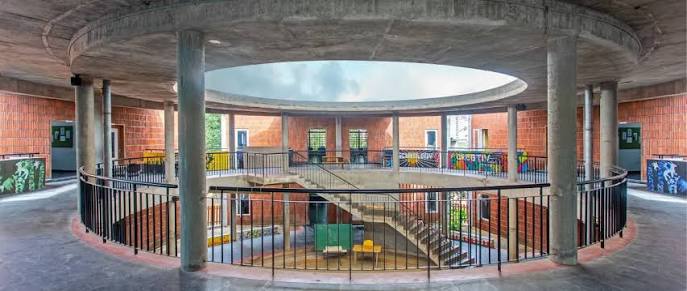 HLC International School