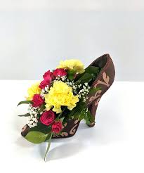 Shop mothers day flowers delivered in sydney, melbourne & perth. 39 Mother S Day Flowers Ideas In 2021 Mothers Day Flowers Plant Gifts Flowers