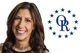 Jacqueline Lorenzana's Instagram, Twitter & Facebook