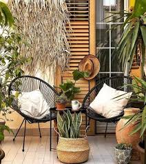 I consigli dei nostri esperti di giardinaggio per arredare e rendere più funzionale un grande terrazzo esposto a sud. Arredare Il Balcone Piu Di 70 Idee Per Un Look Che Stupisce