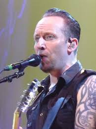 𝐖𝐞 𝐧𝐞𝐞𝐝 𝟏,𝟎𝟎𝟎 𝐡𝐞𝐥𝐥𝐨'𝐬 𝐟𝐫𝐨𝐦 Volbeat & Michael Poulsen  𝐋𝐨𝐯𝐞𝐫𝐬.❤️🎙️🔥🎸