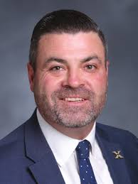 Paul L. Humphrey '01