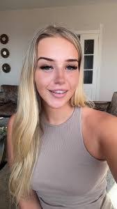 Chloe Lowe's Instagram, Twitter & Facebook