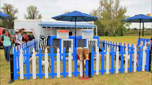 Save 10% off any animal rental, petting zoo, pony rides or exotic animal show services. Hire Animals R Us Mobile Petting Zoo Petting Zoo In Hillsboro Missouri
