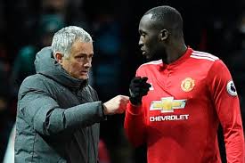 Romelu lukaku looks to be on his way. Man Utd Fans Slam Finished Romelu Lukaku After 97 5m Chelsea Transfer Daily Star
