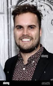 Tristan Hodge's Instagram, Twitter & Facebook