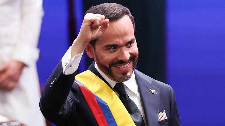 Posesión de Abelardo de la Espriella: la moda en Cali no fue un decorado, fue un discurso con acento colombiano - Infobae