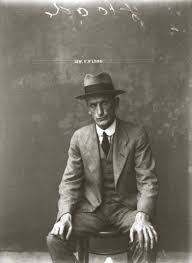 Pin By Sara Carlo On Black White Photography Mug Shots Forensic Photography 1920s Gangsters
