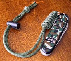 Easy step by step instructions for tying a knife lanyard knot in this simple guide.the dia. 27 Diy Paracord Knife Lanyard Patterns With Instructions