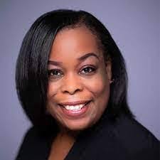 Juliet Lowery's Instagram, Twitter & Facebook