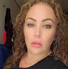 A Riverview woman is calling for accountability of the Hillsborough County  Sheriff's Office. Sandra Zikry claims a deputy used excessive force