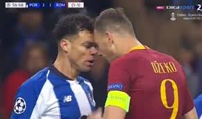 Laut gianluca di marzio hat sich inter mit dzeko auf einen zweijahresvertrag verständigt, mit der as roma hat man ebenfalls die gespräche über die ablösemodalitäten aufgenommen. Benchwarmers Pa Twitter Shocking Edin Dzeko Got Killed After This Head To Head With Pepe