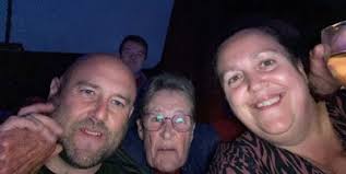 Memorial to James Neave & Dorothy Neave (Ali & Dot)