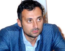 L'angolo della cazzimma. Marano, la strategia di "Crescenziello", il più  democristiano dei "sinistri"