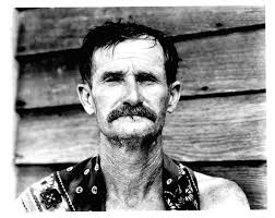 📷Walker Evans (1903-1975 🇺🇸), Farmhouse, Westchester County, New York,  1936.