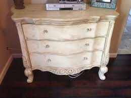 Annie Sloan Old White And Dark Wax Distressed Furniture Diy Recycled Furniture Redo Furniture